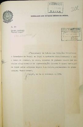 Ofício original enviado por José Barreiros (s.d.), Cônsul do Brasil em Argel, para Raul Fernandes (1877-1968), Ministro das Relações Exteriores, em 24 de novembro de 1954, informando sobre a repercussão do grupo teatral Brasiliana que se apresentava na Ópera Municipal de Argel e, encaminhando recortes dos jornais La Dépêche Qoutidienne, L’echo D’Alger (21 e 22 de novembro de 1954). Jornais em francês.
