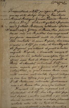 Despacho com data de 18 de agosto de 1825 em que autor não identificado comunica a Antônio Teles ...