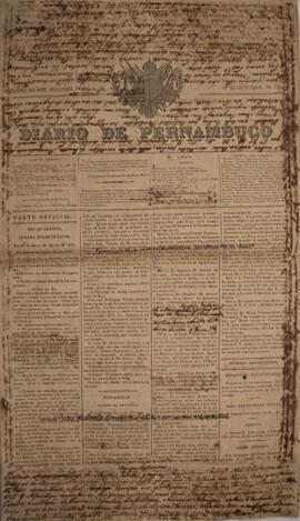 Panfleto original do periódico “Diário de Pernambuco” n° 229, datado de 23 de outubro de 1837, contendo os seguintes assuntos: descrição de uma sessão da Câmara dos Deputados no Rio de Janeiro, de 11 de agosto de 1837; questões do governo da província de Pernambuco; relatos do exterior; anúncios de leilão; navios a carga; escravizados fugidos; avisos diversos; movimento do porto de Pernambuco e outras notícias.